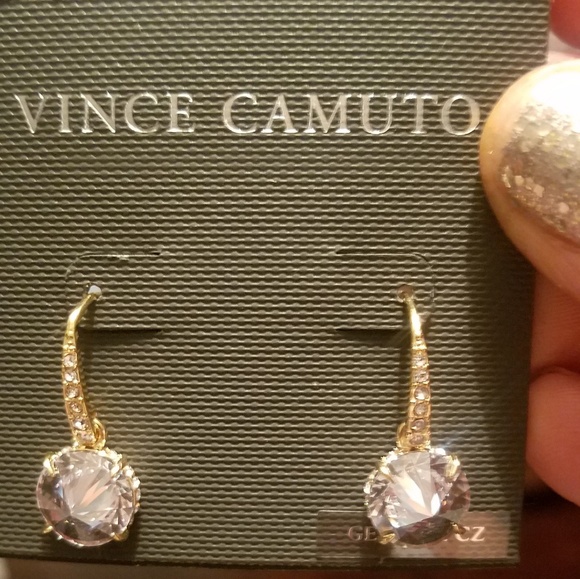 Earrings - Picture 1 of 2